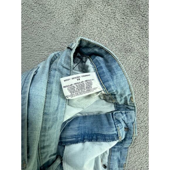 Gloria Vanderbilt Jordyn Skimmer Embroidered Cuffed Capri Blue Size 14‎ Womens - Picture 3 of 7